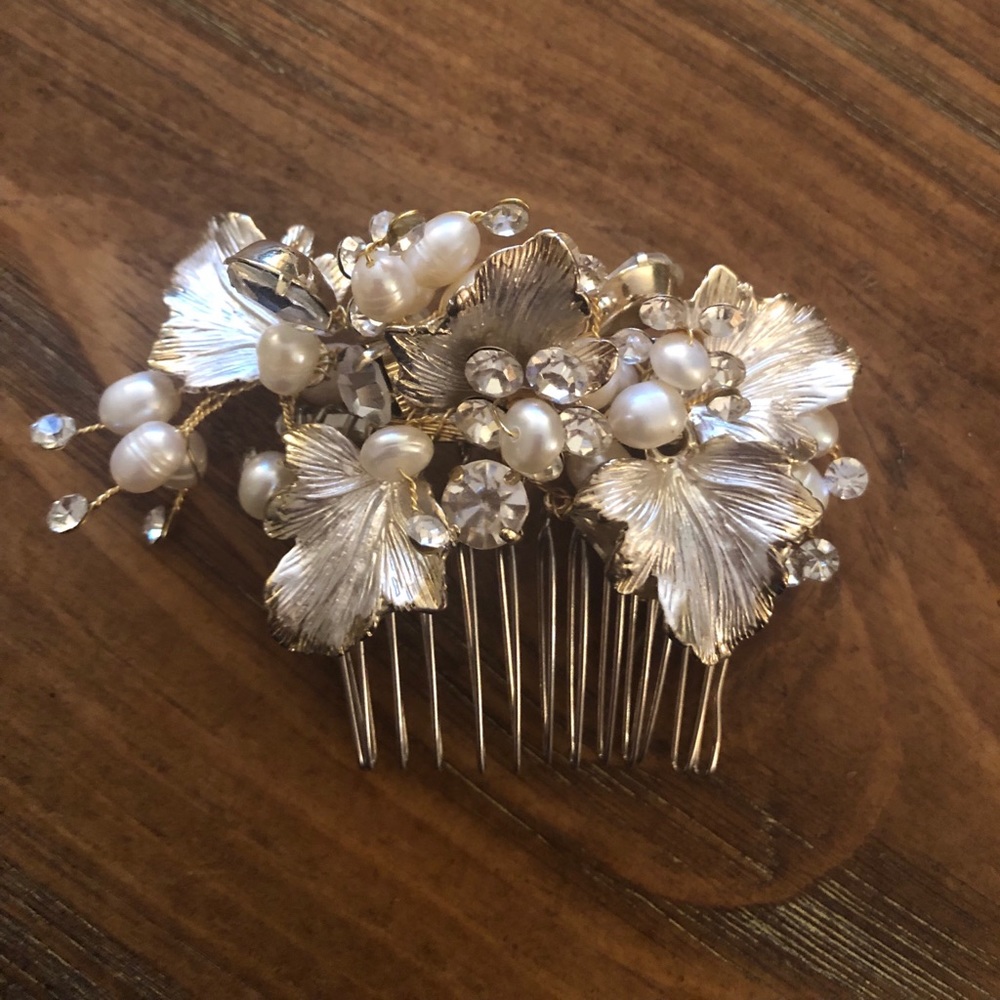 Bridal hair comb 👰🏼